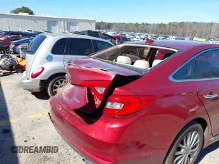 2015 Hyundai Sonata 2.4L Sport with VIN 5NPE34AF7FH240729, listed as a IAAI auction lot 41636930 with 88,446 mi miles. Bid and sale history available at carsss.com. Image 18.