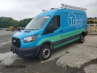 2023 Ford Transit Cargo z VIN 1FTYE1C87PKA69777, wystawiony jako Copart lot #57027155 z przebiegiem 40 049 mil mil oraz Szkoda całkowita • Salvage title. Historia ofert i sprzedaży dostępna na DreamBid. Obrazek 1.