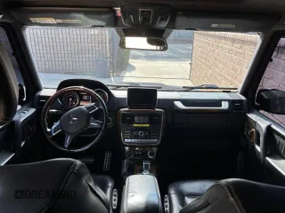 2013 Mercedes-Benz G-Class AMG G 63 with VIN WDCYC7DF5DX203233, listed as a Copart auction lot 43227545 with 92,674 mi miles and Clean Title. Bid and sale history available at carsss.com. Image 9.