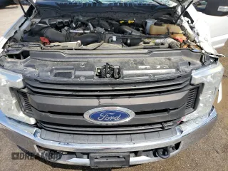 2018 Ford Super Duty F-250 SRW XL with VIN 1FT7W2BT2JEC56242, listed as a Copart auction lot 51100435 with 203,831 mi miles and Salvage Title. Bid and sale history available at carsss.com. Image 11.