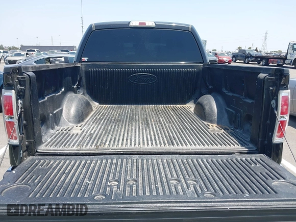 2014 Ford F-150 XL with VIN 1FTFW1CF3EKE39784, listed as a IAAI auction lot 42583629 with 160,468 mi miles and . Bid and sale history available at DreamBid. Image 17.