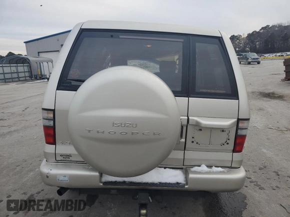 2000 Isuzu Trooper S with VIN JACDJ58X9Y7J18322, listed as a Copart auction lot 42444695 with 149,799 mi miles and Salvage title. Bid and sale history available at DreamBid. Image 6.