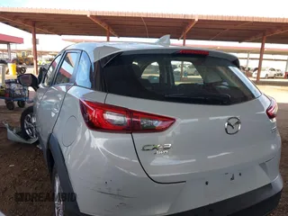 2019 Mazda CX-3 Sport with VIN JM1DKFB79K1400841, listed as a IAAI auction lot 41653084 with 77,210 mi miles. Bid and sale history available at carsss.com. Image 3.