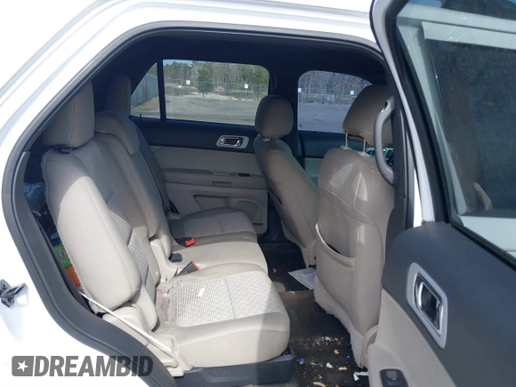 2014 Ford Explorer XLT with VIN 1FM5K7D84EGB49627, listed as a IAAI auction lot 41582760 with 212,657 mi miles and . Bid and sale history available at DreamBid. Image 8.