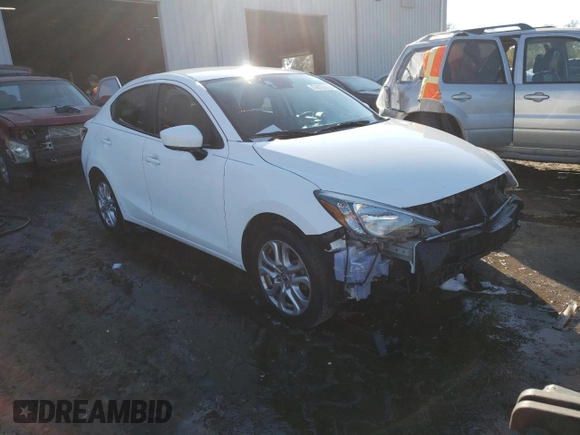 2017 Toyota Yaris iA with VIN 3MYDLBYV6HY152551, listed as a Copart auction lot 69802012 with 125,575 mi miles. Bid and sale history available at carsss.com. Image 4.