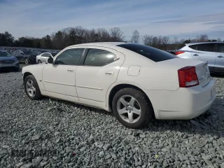 2010 Dodge Charger SXT with VIN 2B3CA3CVXAH191833, listed as a Copart auction lot 45682505 with 106,540 mi miles and Salvage Title. Bid and sale history available at DreamBid. Image 2.
