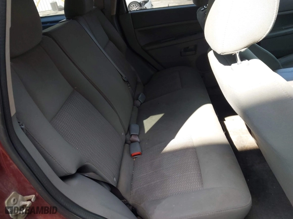 2007 Jeep Grand Cherokee Laredo with VIN 1J8HR48P37C624636, listed as a IAAI auction lot 41846326 with 222,116 mi miles. Bid and sale history available at carsss.com. Image 8.
