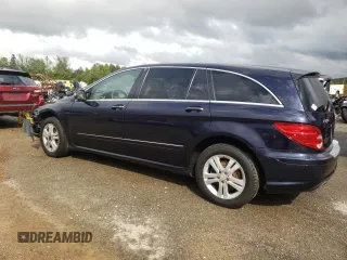 2008 Mercedes-Benz R 3.5L with VIN 4JGCB65EX8A077569, listed as a Copart auction lot 73105154 with 138,211 mi miles and Salvage Title. Bid and sale history available at carsss.com. Image 2.