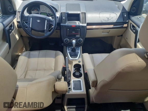 2011 Land Rover LR2 HSE z VIN SALFR2BN0BH269858, wystawiony jako Copart lot #60857575 z przebiegiem 114 175 mil mil oraz Szkoda całkowita • Salvage title. Historia ofert i sprzedaży dostępna na DreamBid. Obrazek 8.
