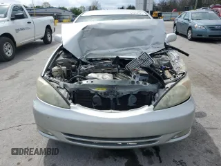 2003 Toyota Camry LE with VIN 4T1BE32K43U185592, listed as a Copart auction lot 51314275 with 284,330 mi miles and Salvage Title. Bid and sale history available at DreamBid. Image 5.