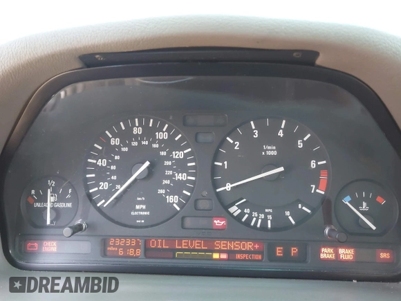 1995 BMW 5 Series 525i z VIN WBAHD6326SGK51720, wystawiony jako IAAI lot #41916040 z przebiegiem 232 337 mil mil oraz . Historia ofert i sprzedaży dostępna na DreamBid. Obrazek 7.