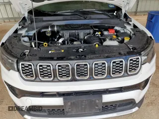 2025 Jeep Compass Limited with VIN 3C4NJDCN5ST584600, listed as a Copart auction lot 64400085 with 5,229 mi miles and Clean title. Bid and sale history available at DreamBid. Image 12.