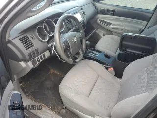 2015 Toyota Tacoma PreRunner with VIN 5TFTX4GN1FX044154, listed as a Copart auction lot 53561005 with 92,502 mi miles and Salvage title. Bid and sale history available at DreamBid. Image 8.