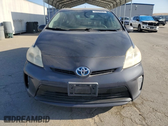 2013 Toyota Prius One with VIN JTDKN3DU2D5645783, listed as a Copart auction lot 55699835 with 285,560 mi miles and Clean Title. Bid and sale history available at carsss.com. Image 5.