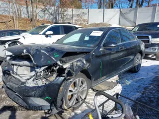 2021 Mercedes-Benz C 300 z VIN W1KWF8EB3MR625677, wystawiony jako IAAI lot #41418167 z przebiegiem 37 130 mil mil oraz . Historia ofert i sprzedaży dostępna na DreamBid. Obrazek 2.