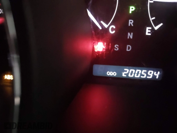 2010 Toyota Highlander Limited with VIN 5TDDK3EH6AS017928, listed as a IAAI auction lot 41614252 with 200,594 mi miles and . Bid and sale history available at DreamBid. Image 15.