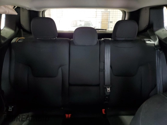 2015 Jeep Renegade Trailhawk with VIN ZACCJBCTXFPB80067, listed as a Copart auction lot 64927985 with Not provided miles and Salvage title. Bid and sale history available at DreamBid. Image 10.