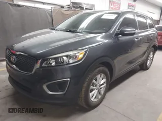 2018 Kia Sorento LX with VIN 5XYPG4A58JG363749, listed as a IAAI auction lot 42109662 with 109,667 mi miles and . Bid and sale history available at DreamBid. Image 17.