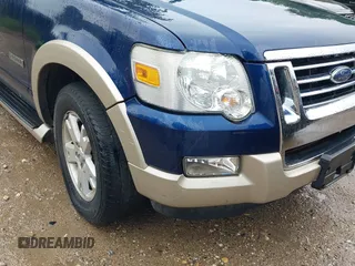 2007 Ford Explorer Eddie Bauer с VIN 1FMEU74EX7UB36790, выставлен на аукционе IAAI как лот 42370176 с пробегом 178 660 миль миль и . История ставок и продаж доступна на DreamBid. Изображение 6.