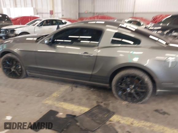 2013 Ford Mustang V6 with VIN 1ZVBP8AM3D5242145, listed as a IAAI auction lot 41626383 with 104,685 mi miles and . Bid and sale history available at DreamBid. Image 15.