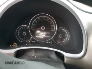2013 Volkswagen Beetle 2.5L w/Sun with VIN 3VWJP7AT2DM673129, listed as a Copart auction lot 43284955 with 145,864 mi miles and Salvage title. Bid and sale history available at DreamBid. Image 9.