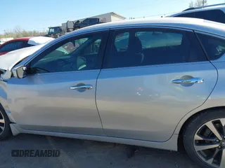 2016 Nissan Altima SR with VIN 1N4AL3AP4GC171826, listed as a IAAI auction lot 41841720 with Not Provided miles and . Bid and sale history available at carsss.com. Image 15.