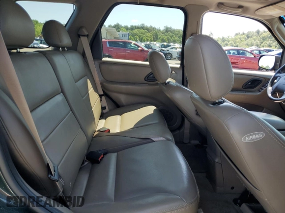 2002 Ford Escape XLT Choice with VIN 1FMCU04172KD00268, listed as a Copart auction lot 61284675 with 118,016 mi miles and Salvage title. Bid and sale history available at DreamBid. Image 11.