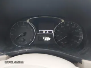 2015 Nissan Pathfinder S with VIN 5N1AR2MN9FC689700, listed as a IAAI auction lot 41561038 with 161,038 mi miles. Bid and sale history available at carsss.com. Image 7.