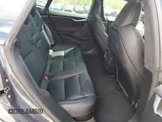 2020 Tesla Model S Long Range с VIN 5YJSA1E28LF400562, выставлен на аукционе Copart как лот 53576125 с пробегом 73 808 миль миль и Списание • Salvage title. История ставок и продаж доступна на DreamBid. Изображение 10.