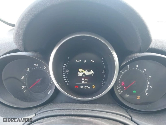 2017 FIAT 500X Urbana Edition with VIN ZFBCFXCB5HP582099, listed as a IAAI auction lot 41271187 with 51,137 mi miles. Bid and sale history available at carsss.com. Image 7.