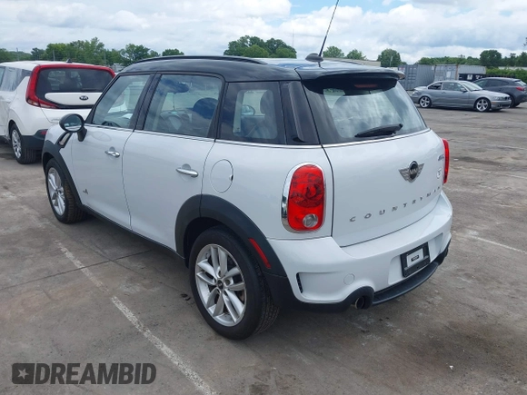 2014 MINI Countryman S z VIN WMWZC5C57EWP38396, wystawiony jako IAAI lot #42400771 z przebiegiem 147 302 mil mil oraz . Historia ofert i sprzedaży dostępna na DreamBid. Obrazek 3.