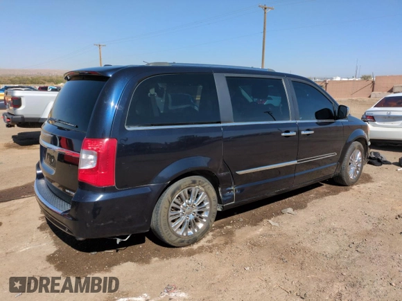 2011 Chrysler Town & Country Limited z VIN 2A4RR6DG8BR749266, wystawiony jako Copart lot #52408075 z przebiegiem 249 634 mil mil oraz Szkoda całkowita • Salvage title. Historia ofert i sprzedaży dostępna na DreamBid. Obrazek 3.
