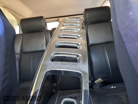 2008 Hummer H3 Luxury z VIN 5GTEN43E788190472, wystawiony jako Copart lot #55539555 z przebiegiem 143 658 mil mil oraz Szkoda całkowita • Salvage title. Historia ofert i sprzedaży dostępna na DreamBid. Obrazek 10.