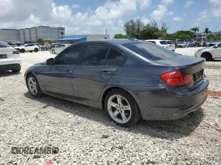 2014 BMW 3 Series 328i z VIN WBA3A5C50EP601354, wystawiony jako Copart lot #60981185 z przebiegiem 106 361 mil mil oraz Czysty tytuł • Clean title. Historia ofert i sprzedaży dostępna na DreamBid. Obrazek 2.