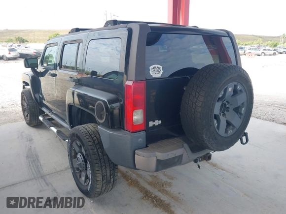 2006 Hummer H3 with VIN 5GTDN136468172236, listed as a IAAI auction lot 41971093 with 219,433 mi miles. Bid and sale history available at carsss.com. Image 3.