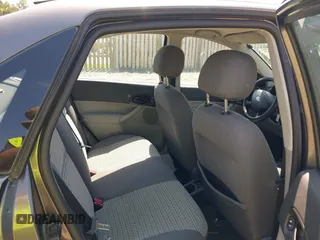 2007 Ford Focus S с VIN 1FAFP34N07W294736, выставлен на аукционе IAAI как лот 42571837 с пробегом 107 179 миль миль и . История ставок и продаж доступна на DreamBid. Изображение 8.