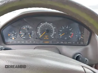 1997 Mercedes-Benz SL-Class with VIN WDBFA67F2VF142244, listed as a IAAI auction lot 41823242 with Not Provided miles. Bid and sale history available at carsss.com. Image 7.