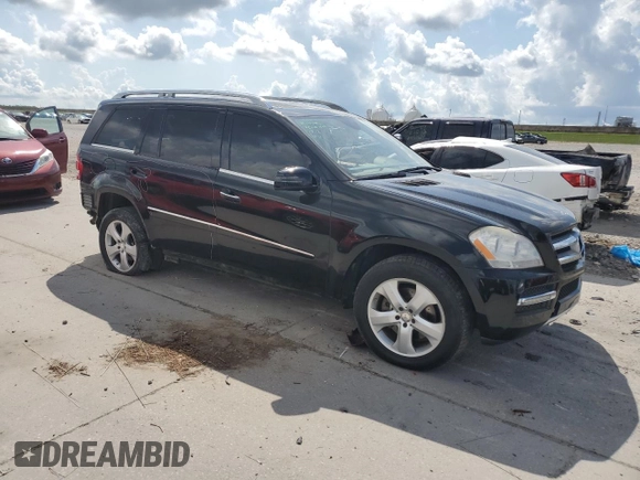 2012 Mercedes-Benz GL 450 z VIN 4JGBF7BE2CA797693, wystawiony jako Copart lot #57954415 z przebiegiem 138 594 mil mil oraz Szkoda całkowita • Salvage title. Historia ofert i sprzedaży dostępna na DreamBid. Obrazek 4.