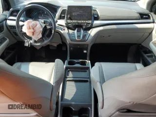 2020 Honda Odyssey Touring with VIN 5FNRL6H85LB003302, listed as a Copart auction lot 72709924 with 58,228 mi miles and Salvage Title. Bid and sale history available at DreamBid. Image 8.