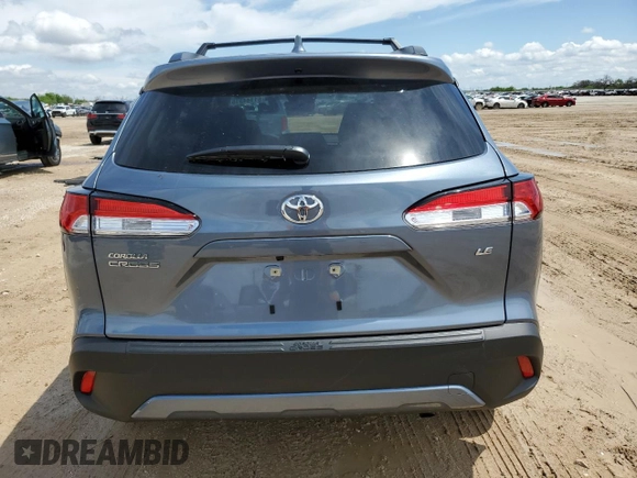2024 Toyota Corolla Cross LE z VIN 7MUCAAAG4RV111324, wystawiony jako Copart lot #51144515 z przebiegiem 2 308 mil mil oraz Szkoda całkowita • Salvage title. Historia ofert i sprzedaży dostępna na DreamBid. Obrazek 6.