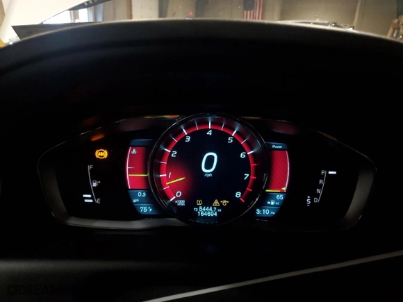 2014 Volvo XC60 3.0L R-Design Premier Plus with VIN YV4902DZ8E2558585, listed as a Copart auction lot 51761575 with 164,694 mi miles and Salvage Title. Bid and sale history available at carsss.com. Image 9.