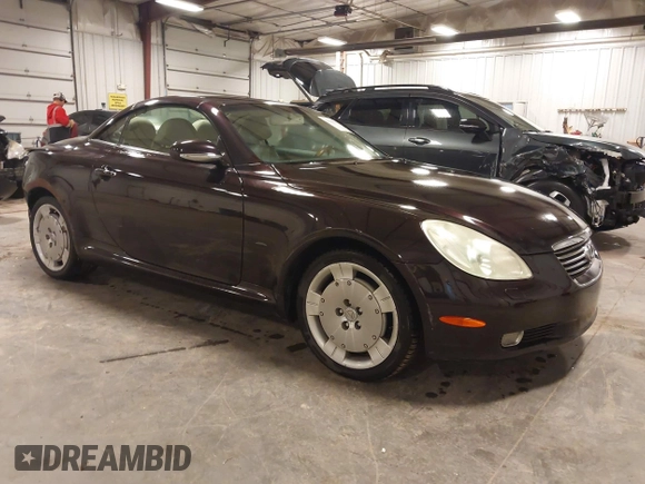 2005 Lexus SC with VIN JTHFN48Y950069904, listed as a IAAI auction lot 41804397 with 120,703 mi miles. Bid and sale history available at carsss.com. Image 1.