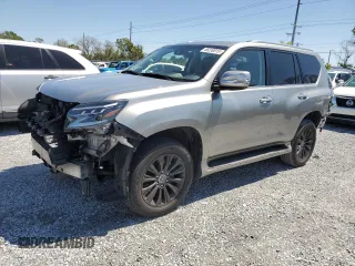 2023 Lexus GX with VIN JTJAM7BX0P5368300, listed as a Copart auction lot 49230015 with 17,953 mi miles and Salvage Title. Bid and sale history available at carsss.com. Image 1.