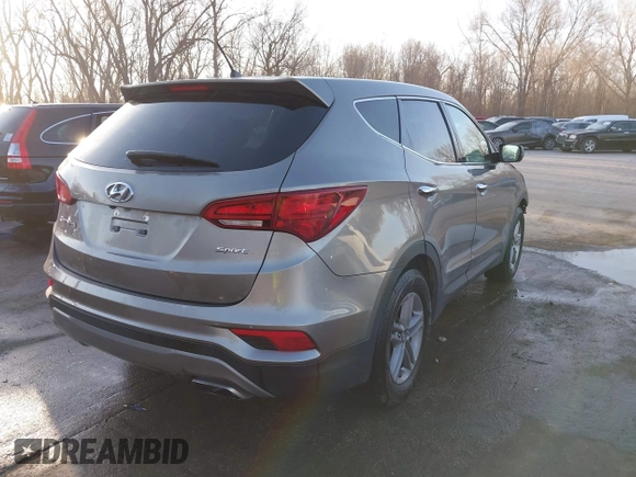 2018 Hyundai Santa Fe Sport 2.4L with VIN 5NMZT3LB6JH067040, listed as a IAAI auction lot 41760708 with 101,302 mi miles. Bid and sale history available at carsss.com. Image 4.