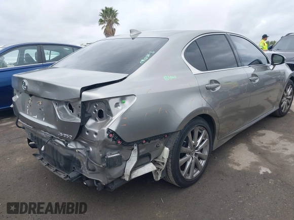 2015 Lexus GS 350 z VIN JTHBE1BL1FA011243, wystawiony jako IAAI lot #42063131 z przebiegiem 71 592 mil mil oraz . Historia ofert i sprzedaży dostępna na DreamBid. Obrazek 4.