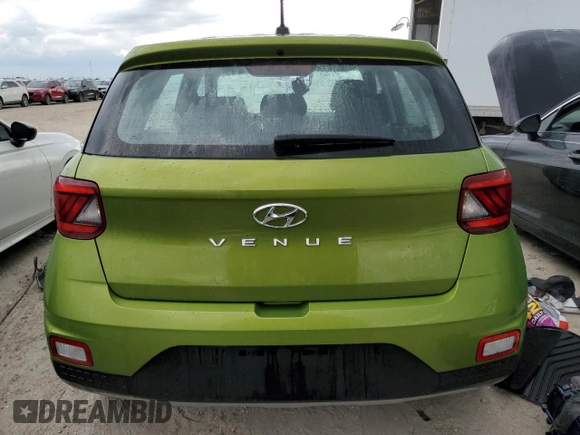 2024 Hyundai Venue SE with VIN KMHRB8A31RU320258, listed as a Copart auction lot 77896284 with 3,013 mi miles and Non Repairable. Bid and sale history available at DreamBid. Image 6.