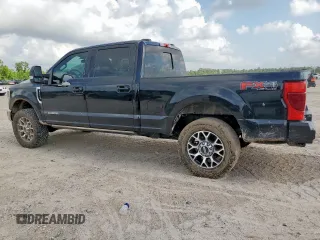 2021 Ford F-250 XL with VIN 1FT7W2BT6MEC47760, listed as a Copart auction lot 61908225 with 111,015 mi miles and Salvage title. Bid and sale history available at DreamBid. Image 2.