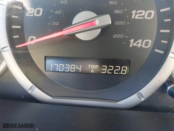 2008 Honda Pilot VP with VIN 5FNYF18238B049364, listed as a IAAI auction lot 41416071 with 170,384 mi miles. Bid and sale history available at carsss.com. Image 7.