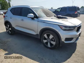 2019 Volvo XC40 Momentum с VIN YV4162UKXK2060334, выставлен на аукционе Copart как лот 55157335 с пробегом Не указан миль и Списание • Salvage title. История ставок и продаж доступна на DreamBid. Изображение 4.