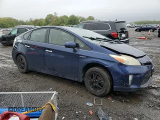 2013 Toyota Prius One with VIN JTDKN3DUXD1646932, listed as a Copart auction lot 55629695 with Not Provided miles and Clean Title. Bid and sale history available at DreamBid. Image 4.